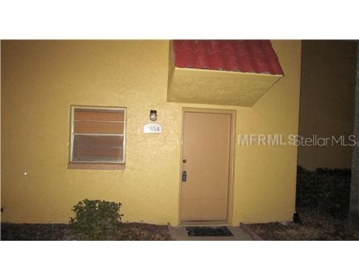 2854 SOMERSET DRIVE TAMPA, FL 33613