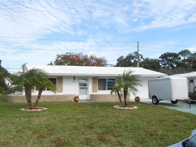 8667 140TH WAY SEMINOLE, FL 33776