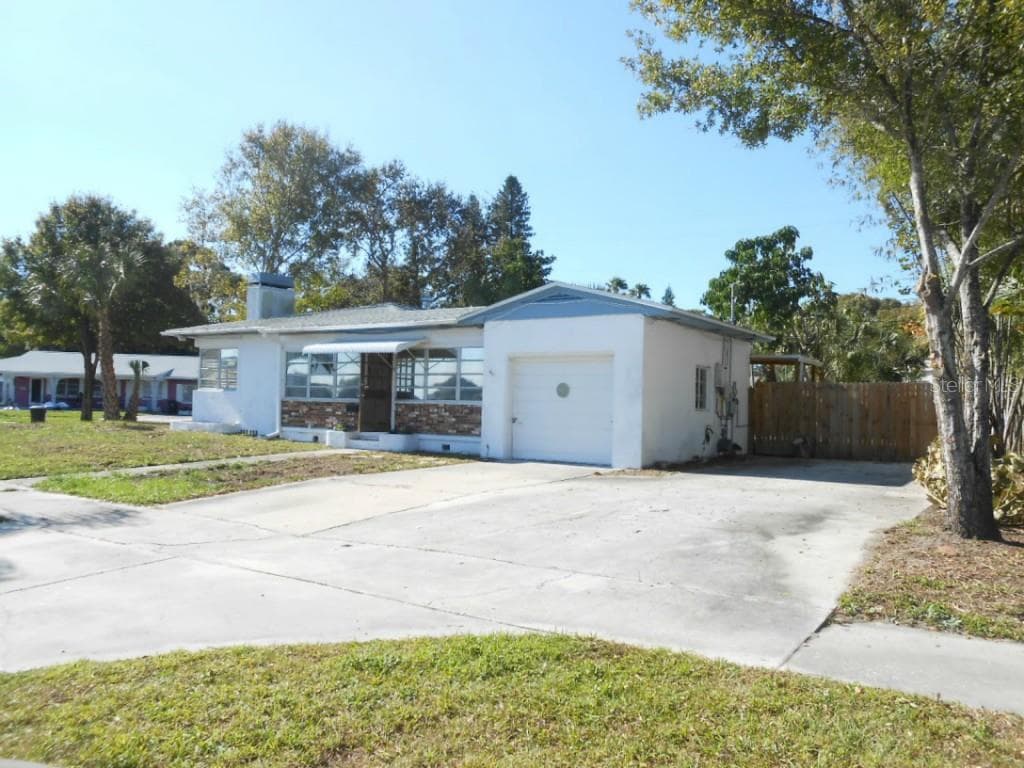 4055 SUNRISE DRIVE S ST PETERSBURG, FL 33705