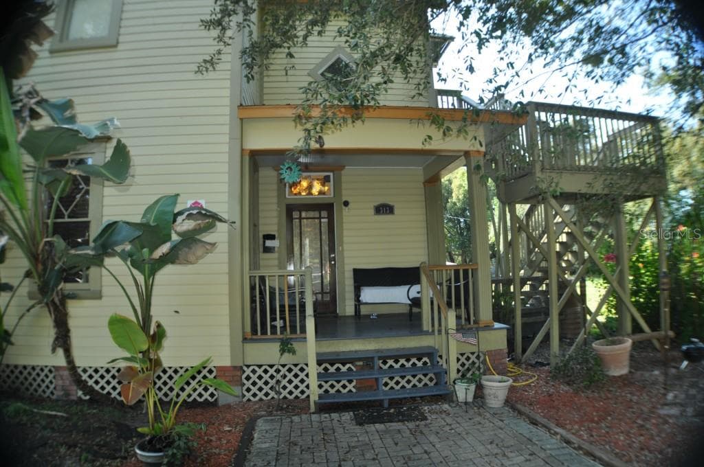 313 E OAK AVENUE TAMPA, FL 33602