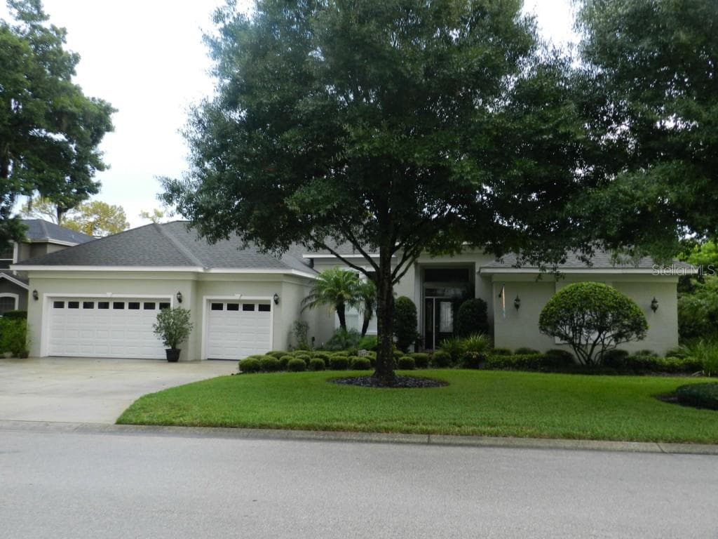 2602 CLUBHOUSE DRIVE PLANT CITY, FL 33566