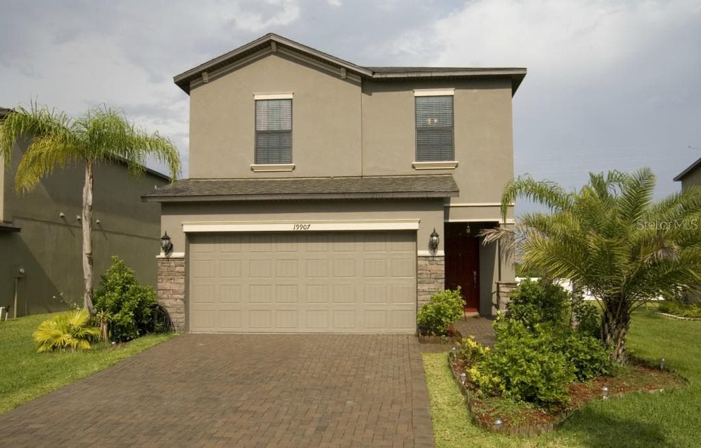 19907 SATIN LEAF AVENUE TAMPA, FL 33647
