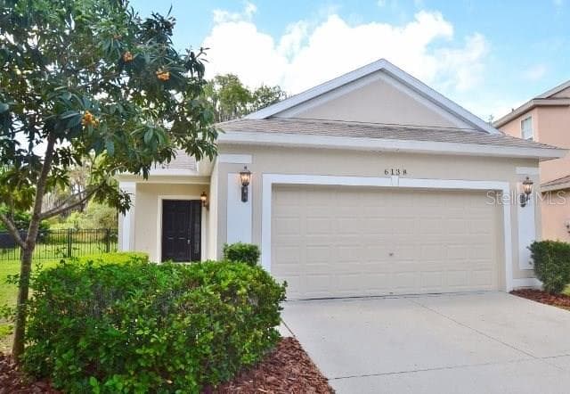 6138 SKYLARKCREST DRIVE LITHIA, FL 33547