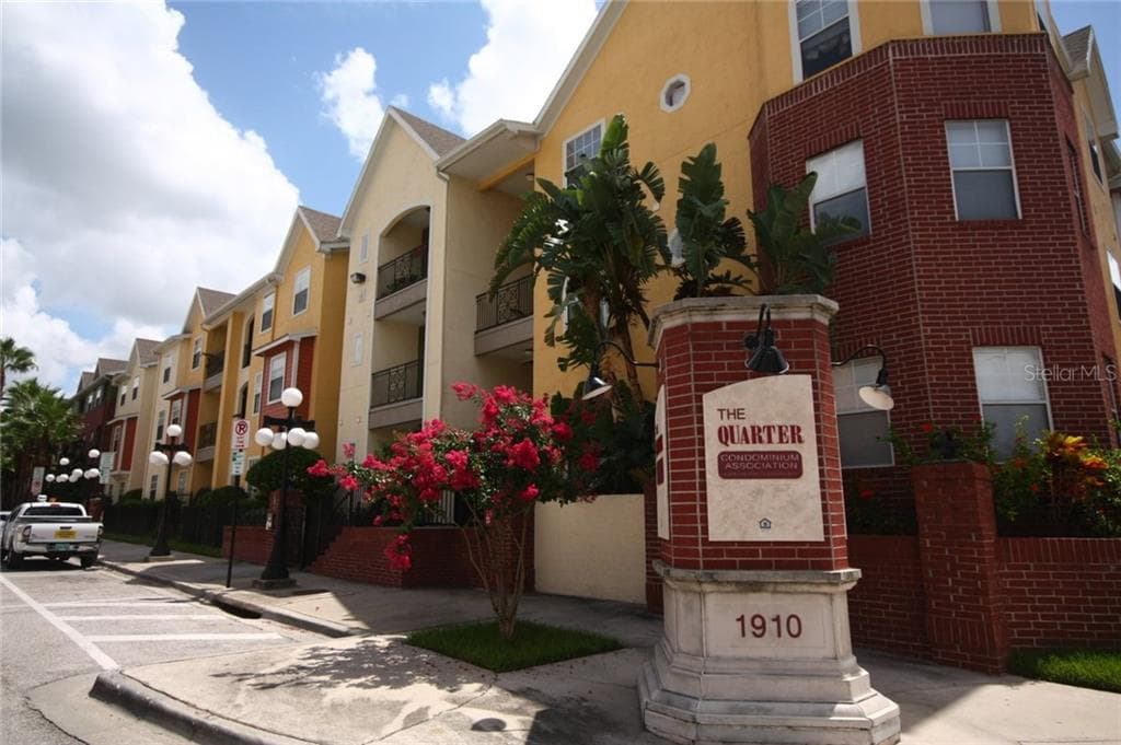 1910 E PALM AVENUE UNIT 11112 TAMPA, FL 33605