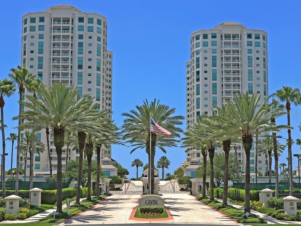 1180 GULF BOULEVARD UNIT 1906