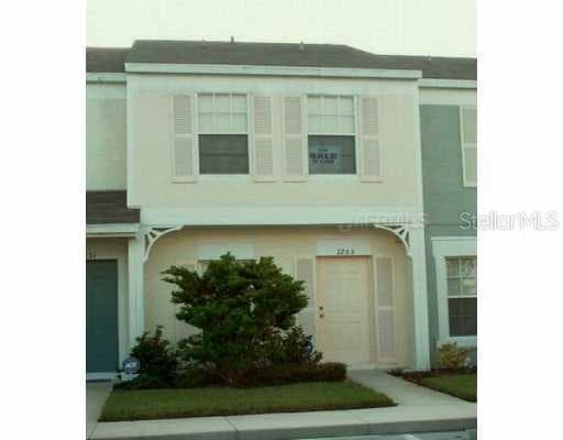 1253 THROCKMORTON DRIVE DRIVE Wesley Chapel, FL 33543