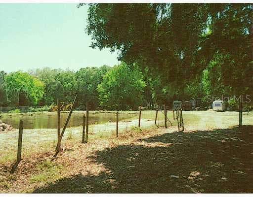 6701 DORMANY ROAD Thonotosassa, FL 33592