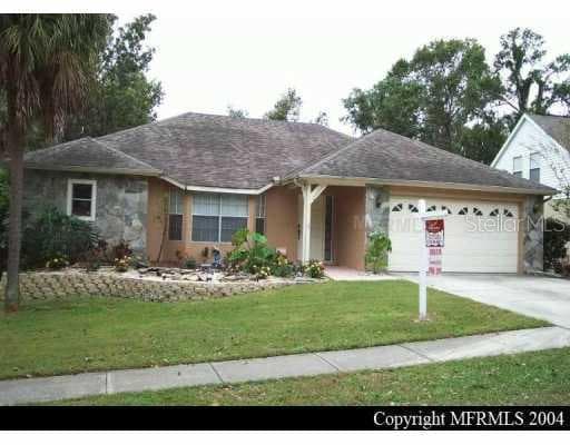 2001 RIVER CROSSING DRIVE VALRICO, FL 33594