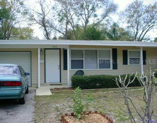 1226 LYNN AVENUE CLEARWATER, FL 33755