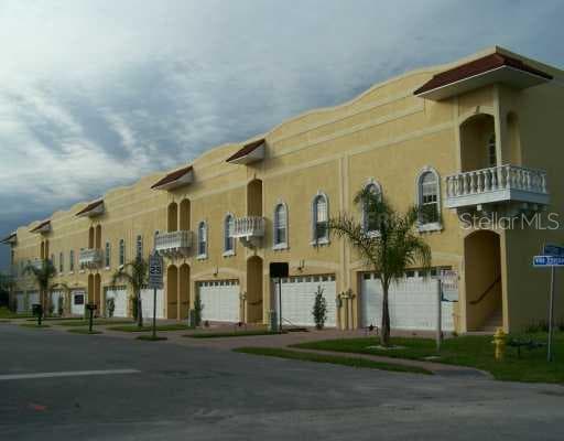 516 VILLA TREVISO APOLLO BEACH, FL 33572