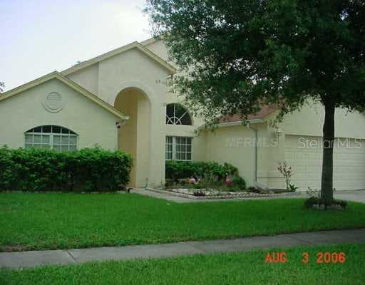 6302 SONGBIRD WAY TAMPA, FL 33625