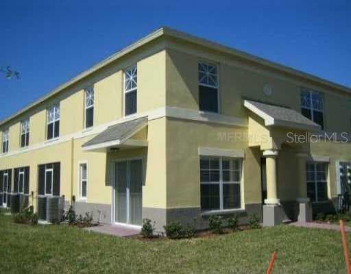 9532 CHARLESBERG DRIVE UNIT 9532 TAMPA, FL 33626