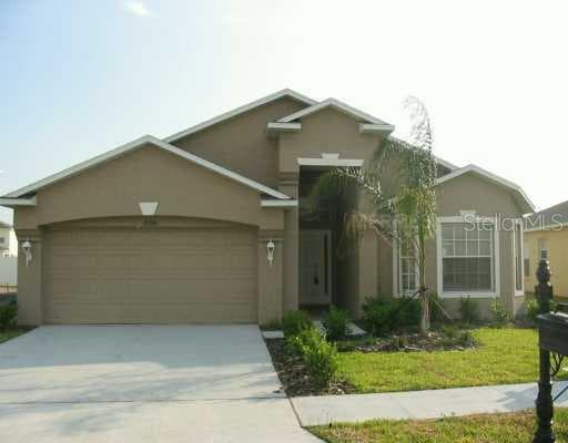 8516 CARRIAGE POINTE DRIVE GIBSONTON, FL 33534