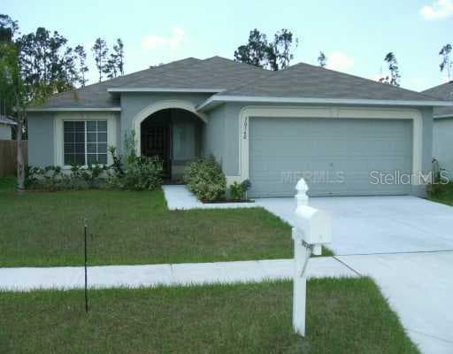 30540 MIDTOWN COURT ZEPHYRHILLS, FL 33544