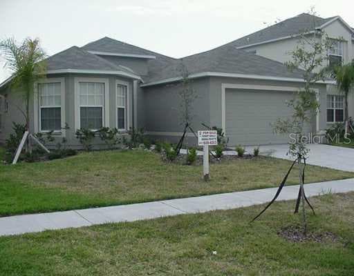8450 CARRIAGE POINTE DRIVE RIVERVIEW, FL 33569