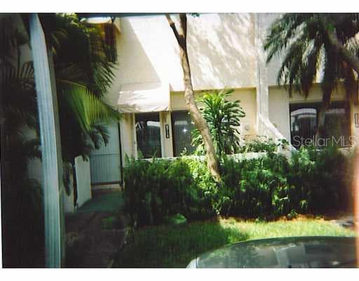 8715 COVE COURT TAMPA, FL 33615