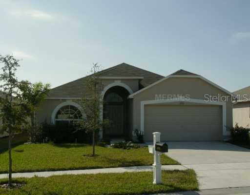 31356 MAKINAW LANE WESLEY CHAPEL, FL 33544