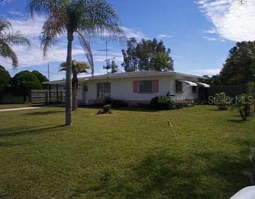 504 FAIRFAX LANE APOLLO BEACH, FL 33572