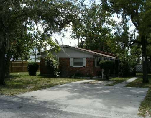 1409 COLLEGE PARK LANE TAMPA, FL 33612