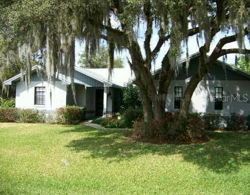 1238 LAKE LOOP WINTER HAVEN, FL 33880