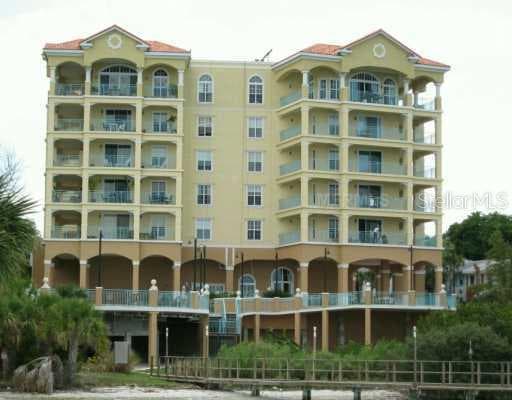 700 N OSCEOLA AVENUE UNIT 303 CLEARWATER, FL 33755