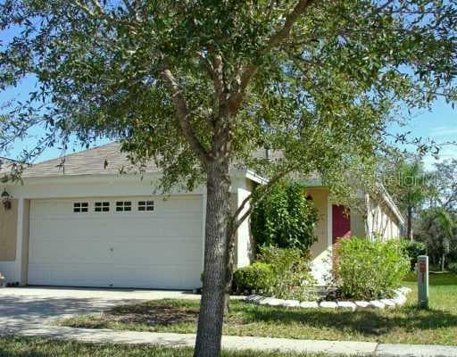 5827 MEADOWPARK PLACE LITHIA, FL 33547