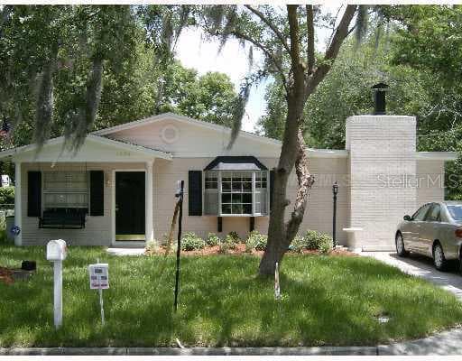 1226 E HENRY AVENUE TAMPA, FL 33604