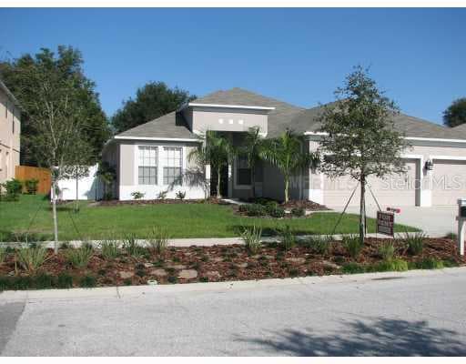 11602 GROVE ARCADE DRIVE RIVERVIEW, FL 33569