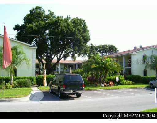 3119 W DELEON(DE LEON,DEL LEON) THREE SPELLINGS STREET W UNIT 26 TAMPA, FL 33609