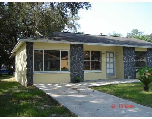 1904 W SKAGWAY AVENUE TAMPA, FL 33604