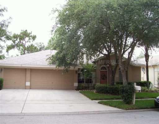9313 HAMPSHIRE PARK DRIVE TAMPA, FL 33647
