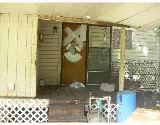302 E YOUNG STREET PLANT CITY, FL 33563