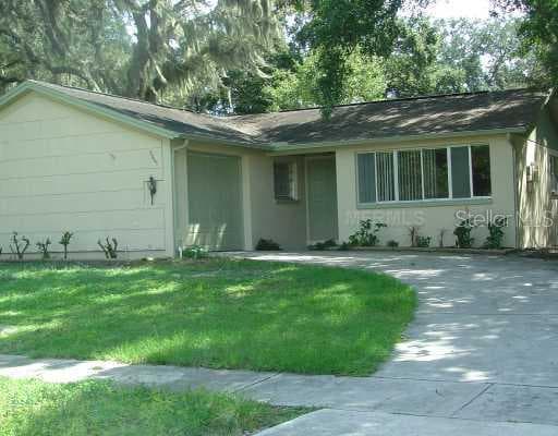 9047 HICKORY CREEK TAMPA, FL 33615