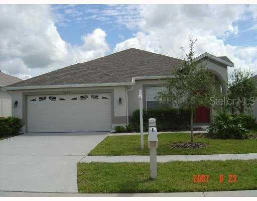 3832 WASHBURN PLACE WESLEY CHAPEL, FL 33543