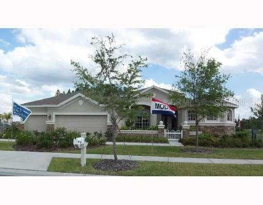 1853 BEACONSFIELD DRIVE WESLEY CHAPEL, FL 33543