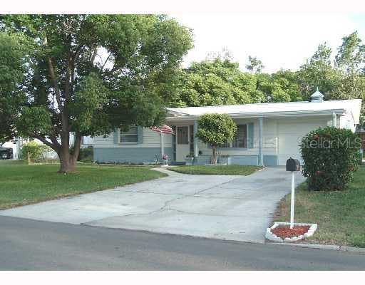 4254 OAKFIELD AVENUE HOLIDAY, FL 34691