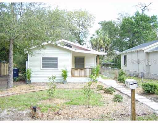 8303 N HILLSBOROUGH LANE TAMPA, FL 33604