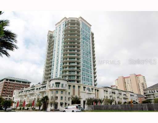 450 KNIGHTS RUN AVENUE UNIT 1106 TAMPA, FL 33602