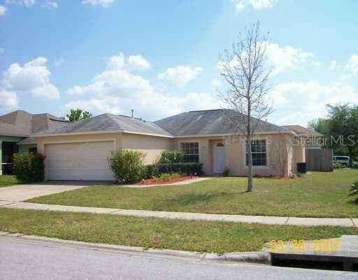 28724 SKYGLADE PLACE WESLEY CHAPEL, FL 33543