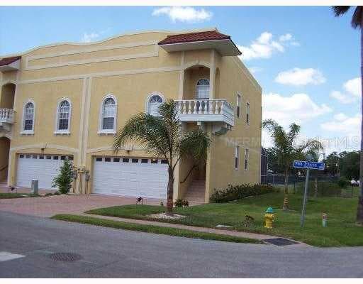 503 VILLA TREVISO COURT APOLLO BEACH, FL 33572