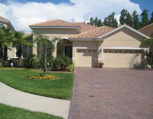 10549 MARTINIQUE ISLE DRIVE TAMPA, FL 33647