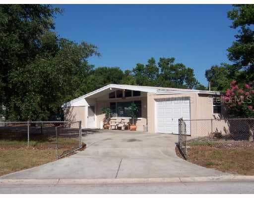 1101 LEISURE AVENUE