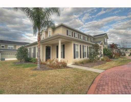 8305 MANOR CLUB CREEK UNIT 1 TAMPA, FL 33647