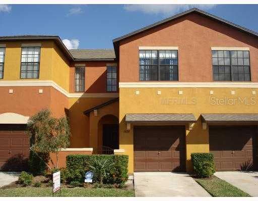 1028 BLACKWATER DRIVE WESLEY CHAPEL, FL 33543