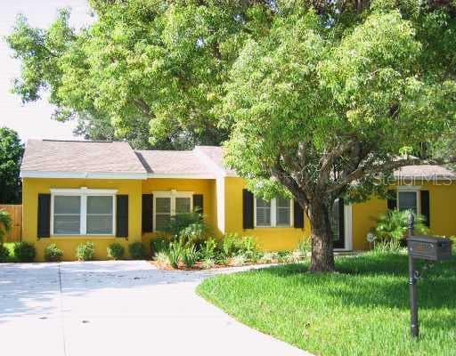 4217 W BAY VIEW AVENUE TAMPA, FL 33611