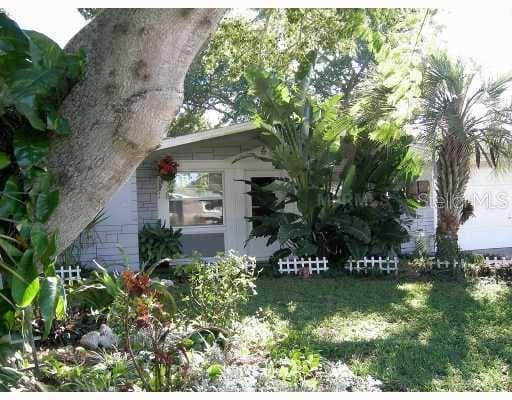 5147 GREENWOOD STREET NEW PORT RICHEY, FL 34653