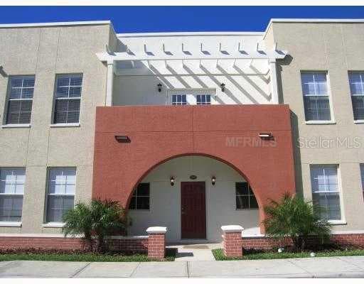 5505 ISLAND CREEK PLACE UNIT 77 TAMPA, FL 33611