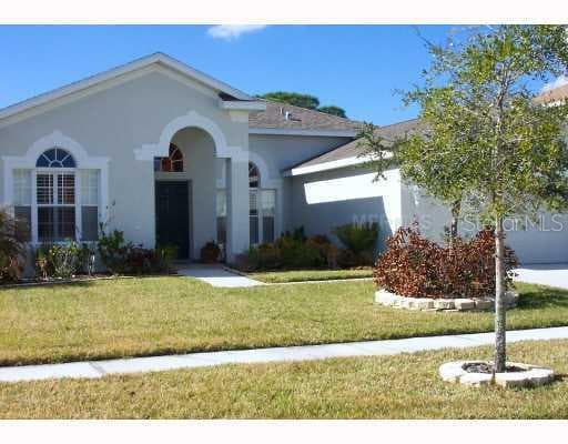 9016 N RIVER ROAD TAMPA, FL 33635