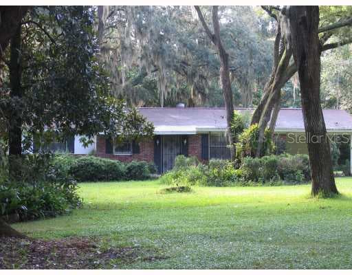 7805 E SLIGH AVENUE TAMPA, FL 33610