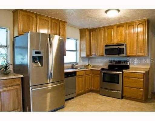 5637 16TH STREET N ST PETERSBURG, FL 33703